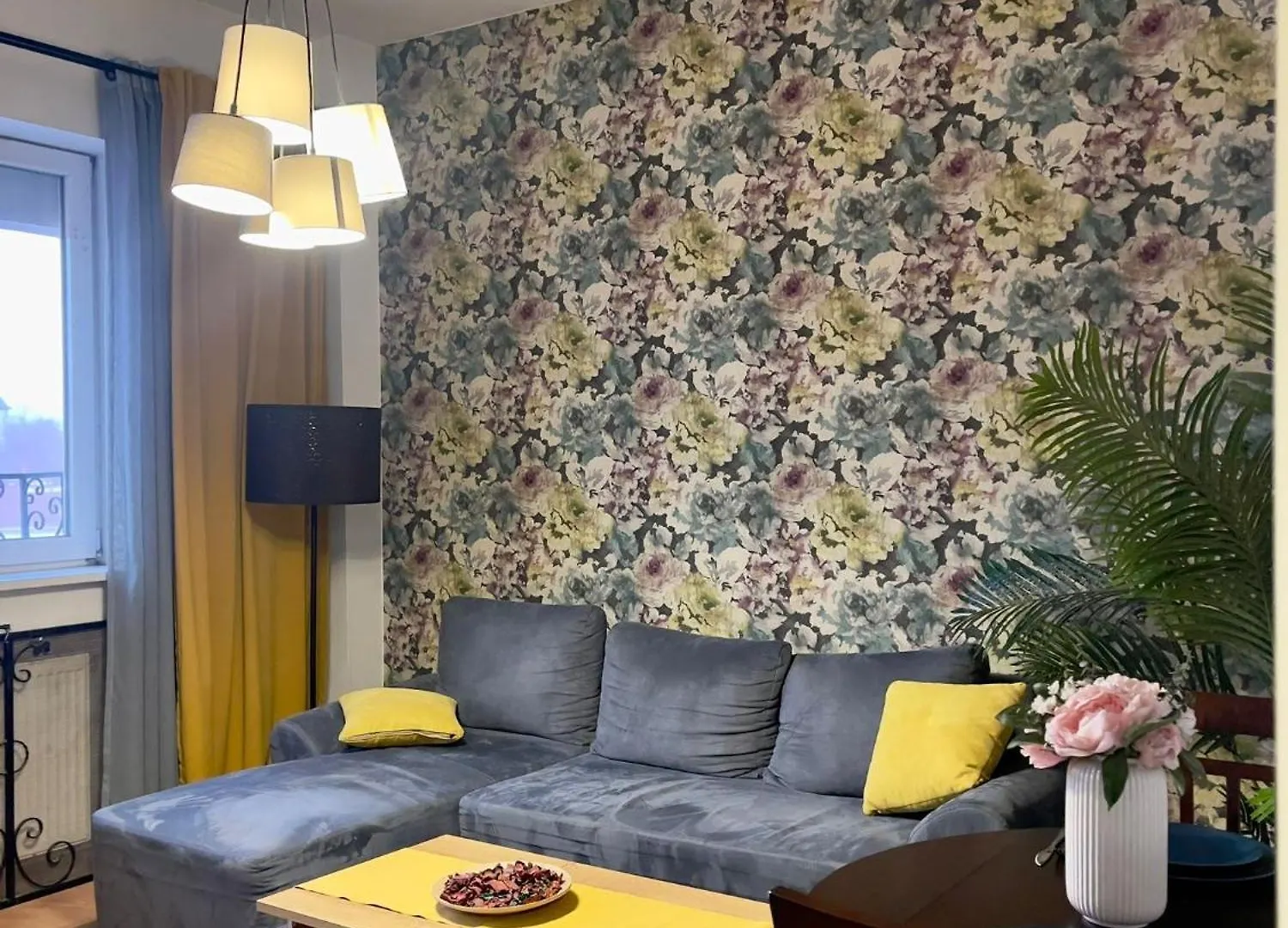 Old Town Happiness Apartment Bucharest